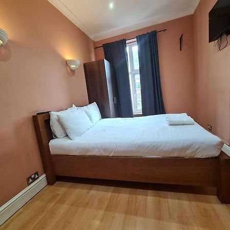 Cute One Bedroom Apartment Лондон Экстерьер фото