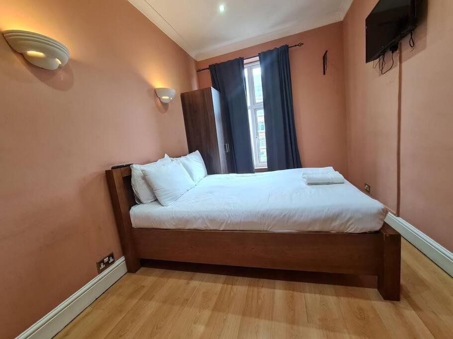 Cute One Bedroom Apartment Лондон Экстерьер фото